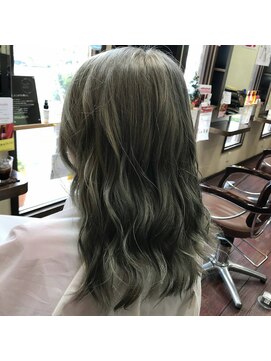 マザーオブモダ(MOTHER of moda) ブリーチカラー