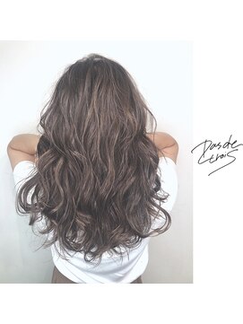 パドトロワ(Pas de trois) 新潟×バレイヤージュ×ハイライト×アッシュベージュ