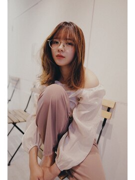 ヌイ 横浜(nui) ブラウニーベージュ_シアカラーシアベージュオリーブベージュ