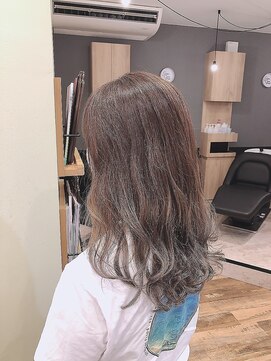 レム 青葉台(REM) 垢抜けおしゃれグラデーションカラー