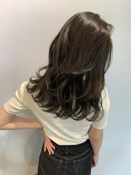 リバレッジ 広尾(Leverage) 大人の色気ダークトーングレージュ【広尾/恵比寿】担当:大住