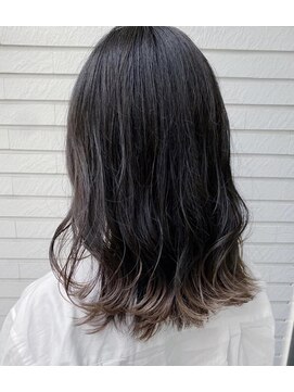 ウィーブス セタガヤ(weaves -SETAGAYA-) 毛先カラー裾カラー×ミルクティーベージュデザインカラー