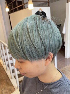 スタジオフォーエイチ(STUDIO 4H) マッシュ/丸みショート/ミントグリーン/ブリーチ/ハイトーン