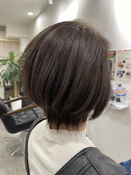 アルト(Alto) 【しみないカラー&ヘッドスパ】低刺激カラーとスパで艶々に♪