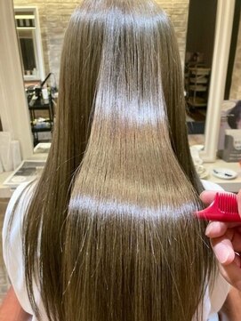 クロワ(croix) 酸性ストレート＋髪質改善トリートメント