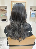 ヘアーフォトギフト(HAIR×PHOTO gift.) グラデーションカラー/スモークグレーカラー/透明感カラー/暗髪
