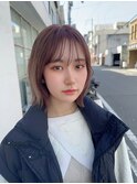 くびれボブミニウルフ透明感シルバーアッシュグレージュカラー