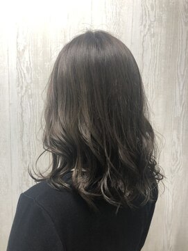 テーラヘアー 君津店(TELA HAIR) カーキアッシュミディ【TELA HAIR 君津店】