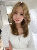 ラルガ 黒崎(Raruga)&nbsp;ハイライトカラーミルクティーベージュレイヤーカット