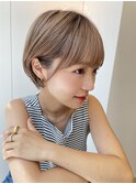 ショートボブ