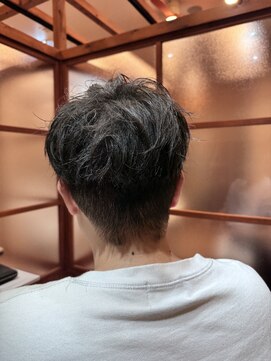 ラウハ 海浜幕張(RAUHA) ニュアンスパーマ/韓国マッシュ/スパイキーショート/海浜幕張