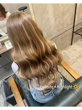 リエコー(RE'ECHO) エクステでハイライト風