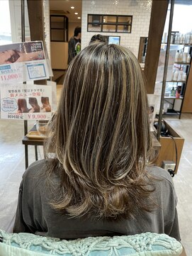 スペックホルダー(Spec Holder) 大人可愛い30代40代50代髪質改善白髪ぼかしハイライトカラー