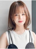 艶感ハイライトカラー小顔カットモテ髪薄めバング外ハネボブ