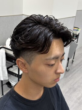 ビカムメンズヘアー 栄店(become men's hair) ラルフカール/フェザーパーマ/フェード/短髪/名古屋栄