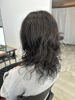 テラス トヨタ(Telasu Toyota)&nbsp;朝楽5分セットの強めウェーブとダークグレーカラー◎