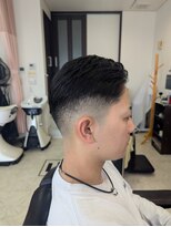 カオル(KAORU) 七三スキンフェード