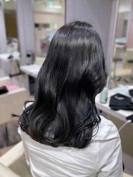ユーフォリア 新宿店(Euphoria) 艶髪ブルーブラック