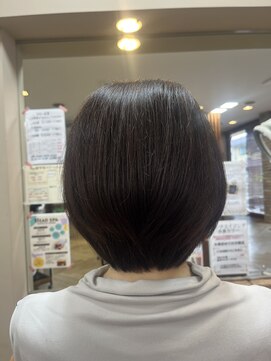 レイ 新守谷店(Ray) 大人丸みショートボブ