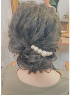 ヘアーハウス ニコ(hair house NICO) お呼ばれアレンジ