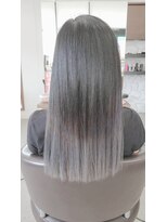 マノアマノデュオ(mano.a.mano Duo)&nbsp;【派手髪】グラデーション～アッシュグレー～