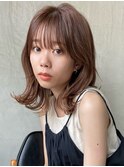 大人気のチョコレートブラウンと王道くびれミディアム