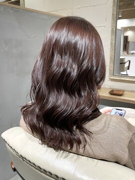 アンビエンテ(ambiente) 伸ばしかけヘア　ブラウン【坂根】