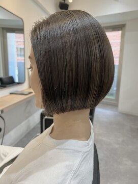 フルール(Fleur) ボブ 切りっぱなしボブ ミニボブ ワンレンボブ ミセスボブ