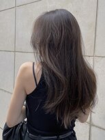 アンサー(answer)&nbsp;【ツヤロング×グレージュ】優しく動く大人ミディアムスタイル