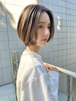 ビュートリアム 南青山(BEAUTRIUM)&nbsp;前下がり丸みショート　前髪なしショート　長めショート　表参道