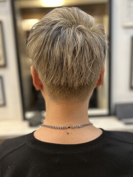 サロン ハナノ(Salon Hanano) ハイトーンベリーショート髪型20代30代40代50代明るめバズカット