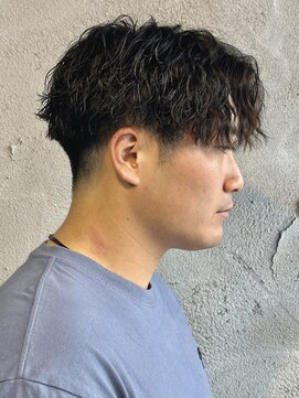 ニアウ 高崎店(Niau) センターパートツイストスパイラルパーマメンズパーマ群馬高崎