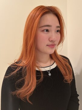 ビュートリアム265(BEAUTRIUM 265) ロングヘア　オレンジヘア ブリーチヘア 韓国風ロング 銀座