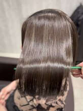 ナンバー 小山(Number.)