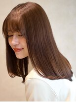 ガーデンヨコハマ(GARDEN YOKOHAMA) ミディアムヘア レイヤー 顔周り ワンカール ナチュラルブラウン