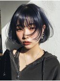 ネイビーブルー/ショートボブ/顔まわりレイヤー/ダブルカラー