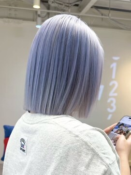 ラック 表参道(LUCK) ペールカラー/ペールブルー/ニュアンスカラー/ハイトーンボブ