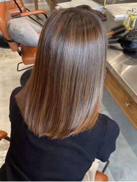 ヴイブラント(VIBRANT) ミネコラトリートメント