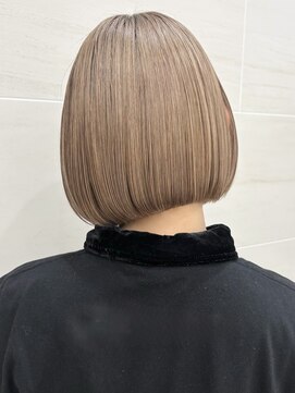 ピークアブー 銀座中央通り(PEEK-A-BOO) 乾かすだけでまとまる、清潔感ボブ