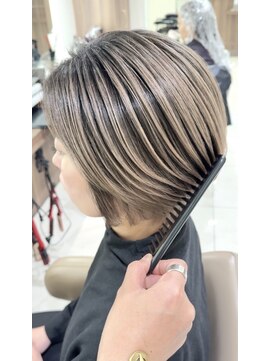 アッシュ 大宮店(Ash) レイヤーボブ/ミルクティーベージュハイライトバレイヤージュ