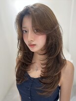 ヨロ 上野(YOLO) ハイライトカラーミルクティーベージュレイヤーカット