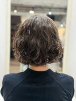 ウミネコ美容室 センター北hanare店(Umineko美容室)&nbsp;朝3分で決まるパーマ時短ショートボブ