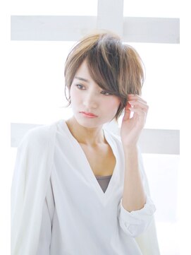 マーブルズ 横浜店(marbles) 外はねニュアンスショート[横浜美容室30代40代50代/ 横浜駅]