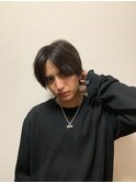 センターパートスタイル