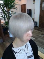 ヘアー デザイン アトリエ ニゴ(hair desing atelier 25)&nbsp;シルバー・ホワイト・グレーカラー・ビジュアル系・ホスト