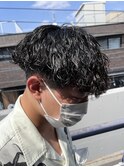 波巻きメンズヘア波打ちスパイラルパーマショートマッシュ