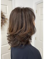 サロンドノア(Salon de NoA)&nbsp;セミロング×ブローセット