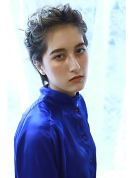 スピガ(SPIGA) ハイトーンベリーショート