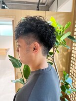 オーラメロウ(orlla melleau)&nbsp;スペインカール刈り上げスタイル