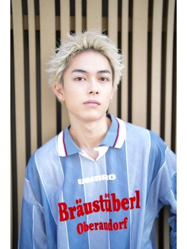 ミラバイグリーン(Mira by green) スパイキーショートアップバング無造作束感ホワイトブロンド